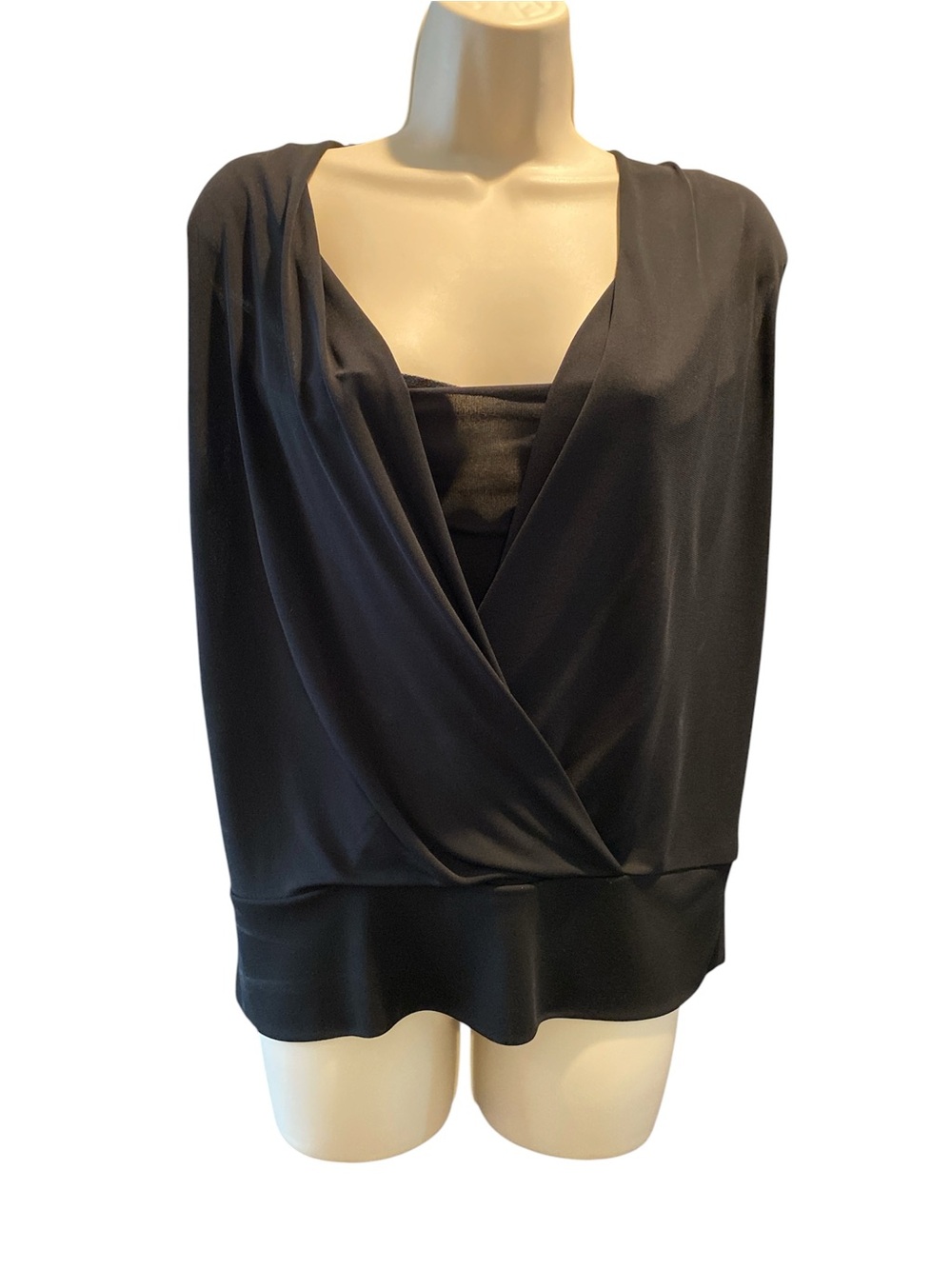 Lida Baday Black Short Sleeve Banded Top Size Large